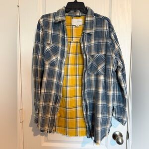 Paper crane flannel
Zip up shacket